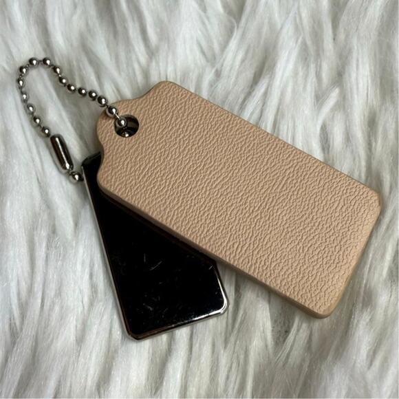 1.5" COACH Cream Silver Hang Tag Key Fob Bag Charm Set - Picture 2 of 2